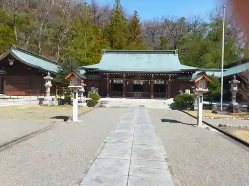 山梨縣護國神社の本殿・本堂