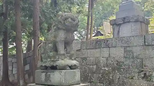 大井俣窪八幡神社の狛犬