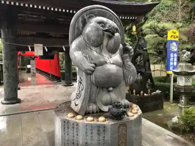 田村神社の狛犬