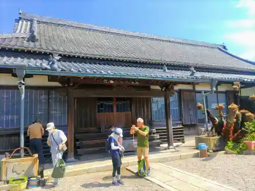 徳正寺の本殿・本堂