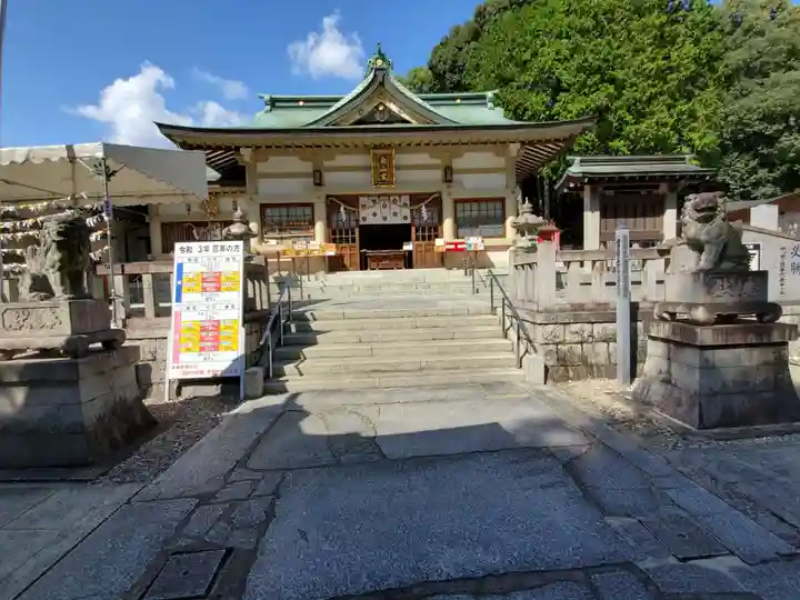 白山宮の本殿・本堂