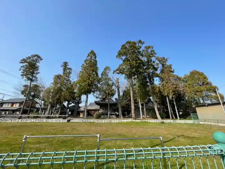 春日神社(世継)の{uncategorized: "未分類", other: "その他", undefined: "問題あり", building: "その他建物", grave: "お墓", sacred_gate: "鳥居", guardian: "狛犬", statue: "像", buddha: "仏像", history: "歴史", nature: "自然", garden: "庭園", animal: "動物", pagoda: "塔", temizu: "手水舎", mountain_gate: "山門・神門", sanctuary: "本殿・本堂", subordinate: "末社・摂社", art: "芸術", scenery: "景色", jizo: "地蔵", ema: "絵馬", goshuin: "御朱印", omikuji: "おみくじ", items: "授与品その他", amulet: "お守り", goshuincho: "御朱印帳", eats: "食事", festival: "お祭り", votive_dance: "神楽", shichigosan: "七五三参", wedding: "結婚式", experience: "体験その他", initially: "初詣", around: "周辺", anti_infection: "感染症対策"}