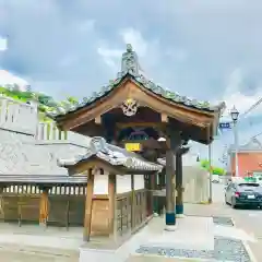 善応寺の山門