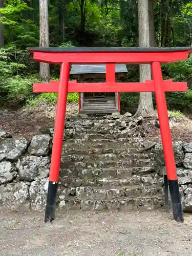 洞寿院の鳥居