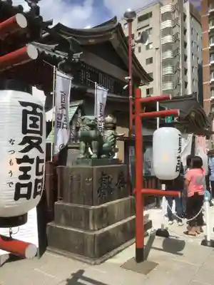 浅草神社の狛犬