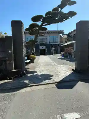 阿弥陀寺の{uncategorized: "未分類", other: "その他", undefined: "問題あり", building: "その他建物", grave: "お墓", sacred_gate: "鳥居", guardian: "狛犬", statue: "像", buddha: "仏像", history: "歴史", nature: "自然", garden: "庭園", animal: "動物", pagoda: "塔", temizu: "手水舎", mountain_gate: "山門・神門", sanctuary: "本殿・本堂", subordinate: "末社・摂社", art: "芸術", scenery: "景色", jizo: "地蔵", ema: "絵馬", goshuin: "御朱印", omikuji: "おみくじ", items: "授与品その他", amulet: "お守り", goshuincho: "御朱印帳", eats: "食事", festival: "お祭り", votive_dance: "神楽", shichigosan: "七五三参", wedding: "結婚式", experience: "体験その他", initially: "初詣", around: "周辺", anti_infection: "感染症対策"}