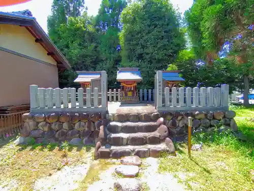 若栗神社八幡宮（島村）の末社・摂社