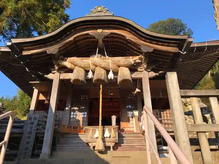 須我神社の本殿・本堂