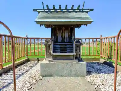 神明社(稲狐)の本殿・本堂