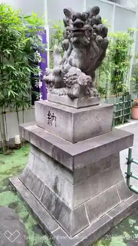 烏森神社の狛犬