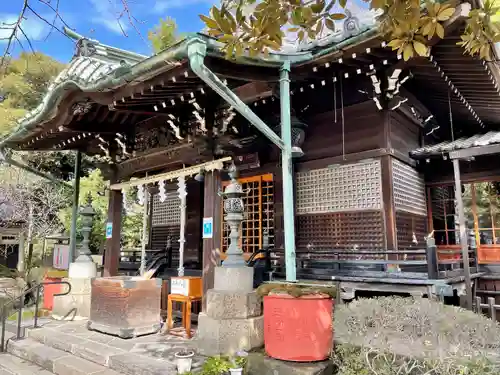 三囲神社の本殿・本堂