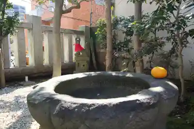 湯島御霊社の手水舎