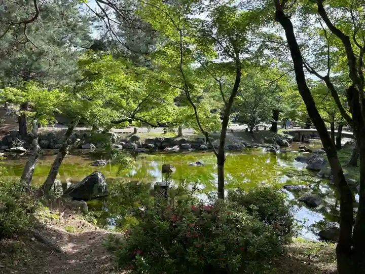 吉水辨財天堂の{uncategorized: "未分類", other: "その他", undefined: "問題あり", building: "その他建物", grave: "お墓", sacred_gate: "鳥居", guardian: "狛犬", statue: "像", buddha: "仏像", history: "歴史", nature: "自然", garden: "庭園", animal: "動物", pagoda: "塔", temizu: "手水舎", mountain_gate: "山門・神門", sanctuary: "本殿・本堂", subordinate: "末社・摂社", art: "芸術", scenery: "景色", jizo: "地蔵", ema: "絵馬", goshuin: "御朱印", omikuji: "おみくじ", items: "授与品その他", amulet: "お守り", goshuincho: "御朱印帳", eats: "食事", festival: "お祭り", votive_dance: "神楽", shichigosan: "七五三参", wedding: "結婚式", experience: "体験その他", initially: "初詣", around: "周辺", anti_infection: "感染症対策"}
