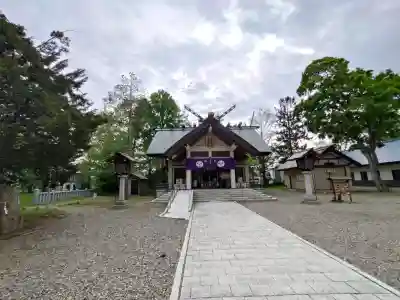 永山神社の{uncategorized: "未分類", other: "その他", undefined: "問題あり", building: "その他建物", grave: "お墓", sacred_gate: "鳥居", guardian: "狛犬", statue: "像", buddha: "仏像", history: "歴史", nature: "自然", garden: "庭園", animal: "動物", pagoda: "塔", temizu: "手水舎", mountain_gate: "山門・神門", sanctuary: "本殿・本堂", subordinate: "末社・摂社", art: "芸術", scenery: "景色", jizo: "地蔵", ema: "絵馬", goshuin: "御朱印", omikuji: "おみくじ", items: "授与品その他", amulet: "お守り", goshuincho: "御朱印帳", eats: "食事", festival: "お祭り", votive_dance: "神楽", shichigosan: "七五三参", wedding: "結婚式", experience: "体験その他", initially: "初詣", around: "周辺", anti_infection: "感染症対策"}