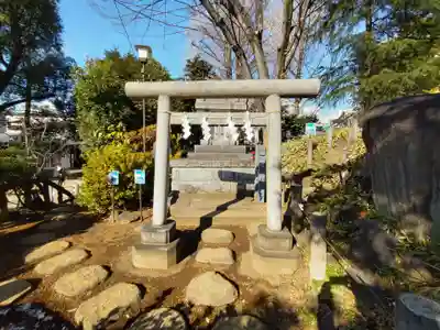 鳩森八幡神社の鳥居