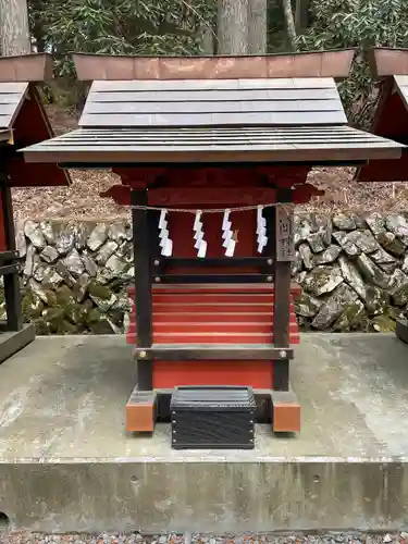 三峯神社の末社・摂社