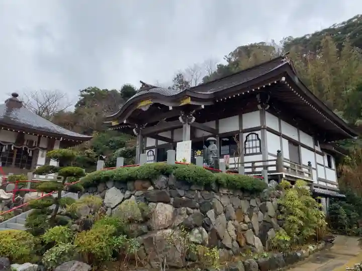 能蔵院の本殿・本堂