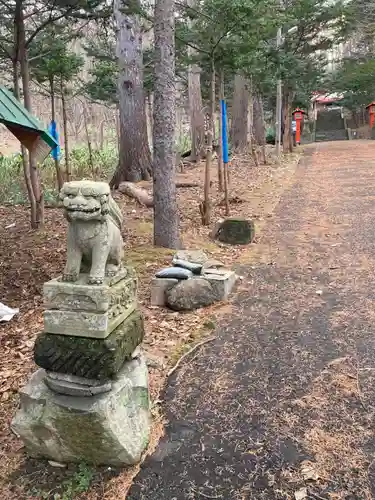 明治宮鹽谷神社の狛犬