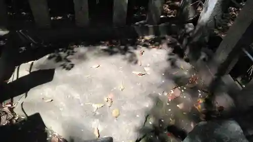 薦神社のその他建物