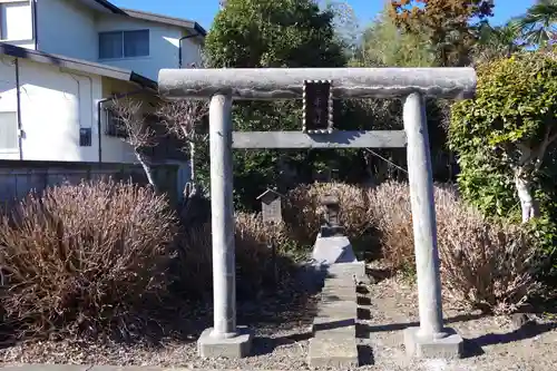 三峯神社の建物その他