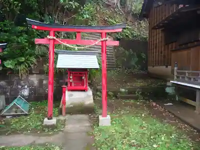 諏訪神社の末社・摂社