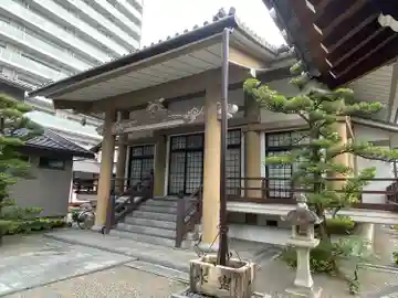 覚善寺の本殿・本堂