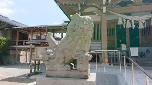 神鳥前川神社の狛犬