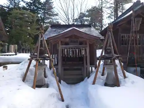 蒼柴神社の末社