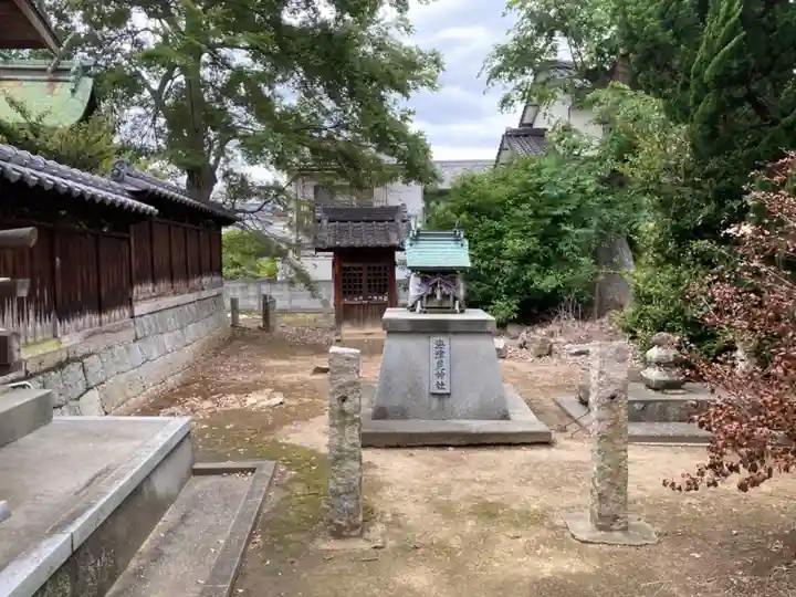 素鵞神社の末社・摂社