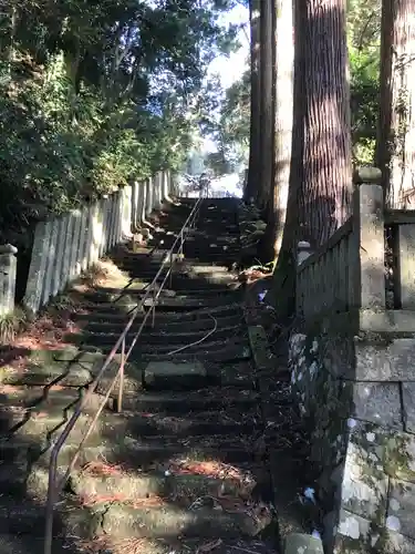 摩尼寺の建物その他