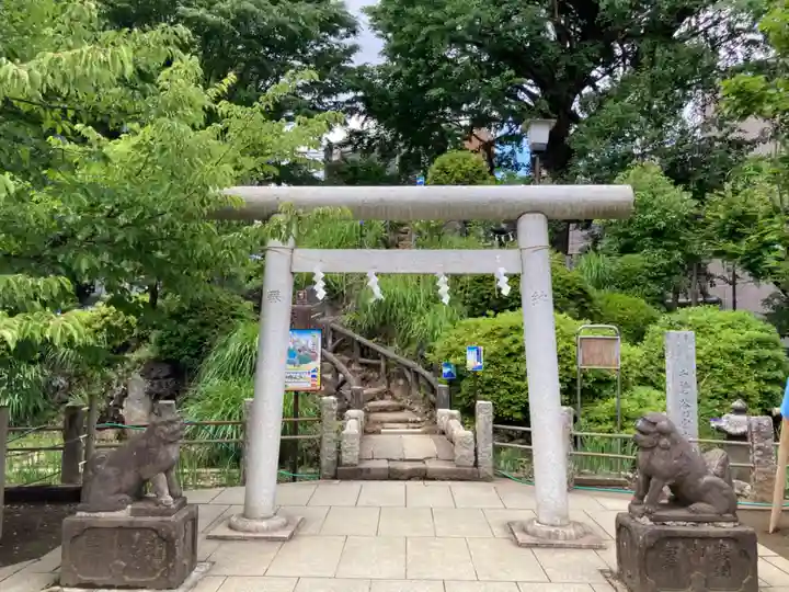 鳩森八幡神社のその他建物
