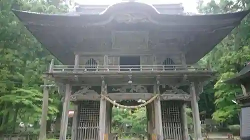 横山不動尊の山門・神門