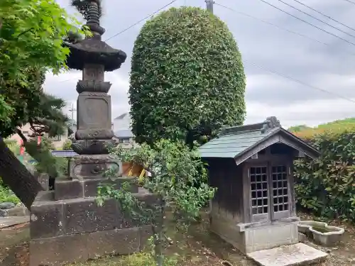 長泉寺の{uncategorized: "未分類", other: "その他", undefined: "問題あり", building: "その他建物", grave: "お墓", sacred_gate: "鳥居", guardian: "狛犬", statue: "像", buddha: "仏像", history: "歴史", nature: "自然", garden: "庭園", animal: "動物", pagoda: "塔", temizu: "手水舎", mountain_gate: "山門・神門", sanctuary: "本殿・本堂", subordinate: "末社・摂社", art: "芸術", scenery: "景色", jizo: "地蔵", ema: "絵馬", goshuin: "御朱印", omikuji: "おみくじ", items: "授与品その他", amulet: "お守り", goshuincho: "御朱印帳", eats: "食事", festival: "お祭り", votive_dance: "神楽", shichigosan: "七五三参", wedding: "結婚式", experience: "体験その他", initially: "初詣", around: "周辺", anti_infection: "感染症対策"}