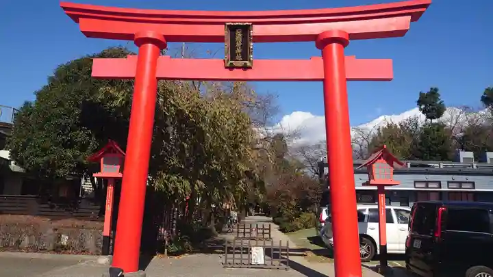冠稲荷神社の鳥居