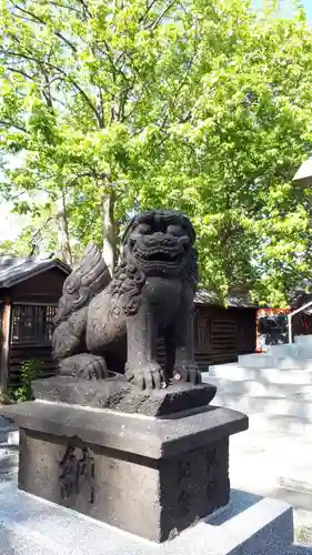 札幌諏訪神社の狛犬