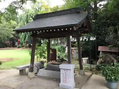 新倉氷川八幡神社の手水