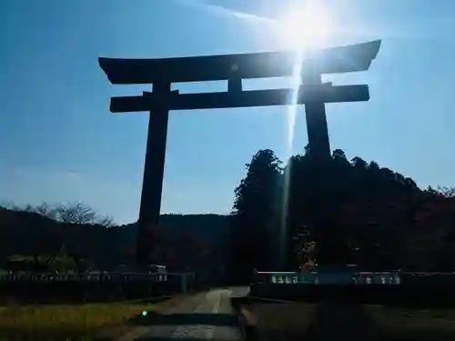 大斎原（熊野本宮大社旧社地）の鳥居