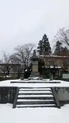 光台寺の{uncategorized: "未分類", other: "その他", undefined: "問題あり", building: "その他建物", grave: "お墓", sacred_gate: "鳥居", guardian: "狛犬", statue: "像", buddha: "仏像", history: "歴史", nature: "自然", garden: "庭園", animal: "動物", pagoda: "塔", temizu: "手水舎", mountain_gate: "山門・神門", sanctuary: "本殿・本堂", subordinate: "末社・摂社", art: "芸術", scenery: "景色", jizo: "地蔵", ema: "絵馬", goshuin: "御朱印", omikuji: "おみくじ", items: "授与品その他", amulet: "お守り", goshuincho: "御朱印帳", eats: "食事", festival: "お祭り", votive_dance: "神楽", shichigosan: "七五三参", wedding: "結婚式", experience: "体験その他", initially: "初詣", around: "周辺", anti_infection: "感染症対策"}