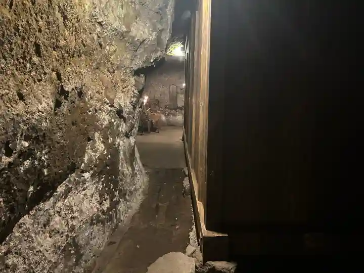 両子寺の{uncategorized: "未分類", other: "その他", undefined: "問題あり", building: "その他建物", grave: "お墓", sacred_gate: "鳥居", guardian: "狛犬", statue: "像", buddha: "仏像", history: "歴史", nature: "自然", garden: "庭園", animal: "動物", pagoda: "塔", temizu: "手水舎", mountain_gate: "山門・神門", sanctuary: "本殿・本堂", subordinate: "末社・摂社", art: "芸術", scenery: "景色", jizo: "地蔵", ema: "絵馬", goshuin: "御朱印", omikuji: "おみくじ", items: "授与品その他", amulet: "お守り", goshuincho: "御朱印帳", eats: "食事", festival: "お祭り", votive_dance: "神楽", shichigosan: "七五三参", wedding: "結婚式", experience: "体験その他", initially: "初詣", around: "周辺", anti_infection: "感染症対策"}