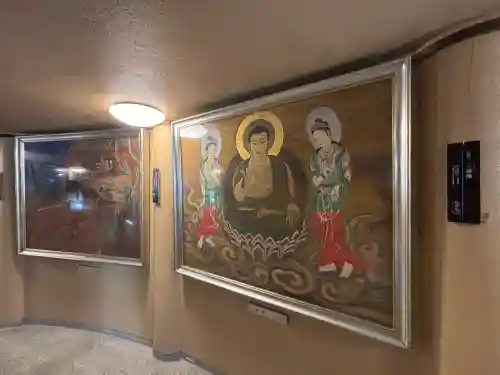 大仏寺の{uncategorized: "未分類", other: "その他", undefined: "問題あり", building: "その他建物", grave: "お墓", sacred_gate: "鳥居", guardian: "狛犬", statue: "像", buddha: "仏像", history: "歴史", nature: "自然", garden: "庭園", animal: "動物", pagoda: "塔", temizu: "手水舎", mountain_gate: "山門・神門", sanctuary: "本殿・本堂", subordinate: "末社・摂社", art: "芸術", scenery: "景色", jizo: "地蔵", ema: "絵馬", goshuin: "御朱印", omikuji: "おみくじ", items: "授与品その他", amulet: "お守り", goshuincho: "御朱印帳", eats: "食事", festival: "お祭り", votive_dance: "神楽", shichigosan: "七五三参", wedding: "結婚式", experience: "体験その他", initially: "初詣", around: "周辺", anti_infection: "感染症対策"}