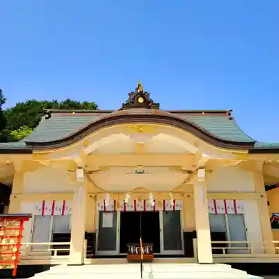 二川伏見稲荷の本殿・本堂