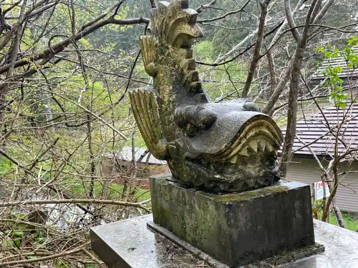 富川八幡宮の建物その他