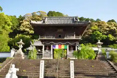 平等寺の山門・神門