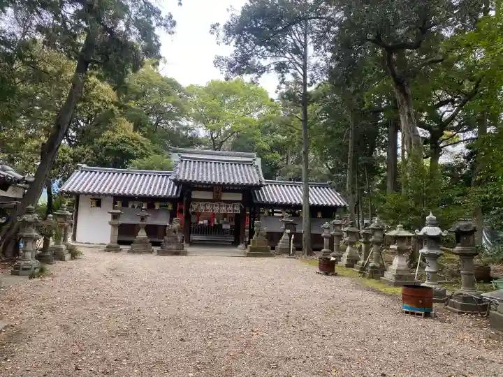 元石清水八幡神社の{uncategorized: "未分類", other: "その他", undefined: "問題あり", building: "その他建物", grave: "お墓", sacred_gate: "鳥居", guardian: "狛犬", statue: "像", buddha: "仏像", history: "歴史", nature: "自然", garden: "庭園", animal: "動物", pagoda: "塔", temizu: "手水舎", mountain_gate: "山門・神門", sanctuary: "本殿・本堂", subordinate: "末社・摂社", art: "芸術", scenery: "景色", jizo: "地蔵", ema: "絵馬", goshuin: "御朱印", omikuji: "おみくじ", items: "授与品その他", amulet: "お守り", goshuincho: "御朱印帳", eats: "食事", festival: "お祭り", votive_dance: "神楽", shichigosan: "七五三参", wedding: "結婚式", experience: "体験その他", initially: "初詣", around: "周辺", anti_infection: "感染症対策"}