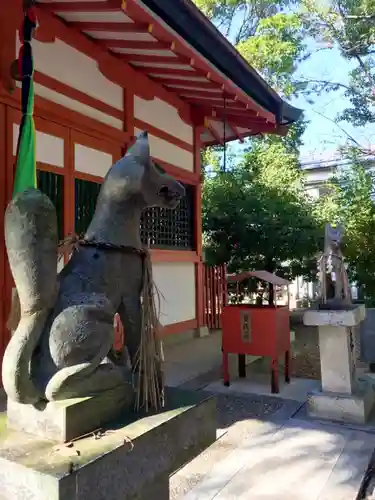 大津神社の本殿