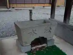 稲荷神社の手水