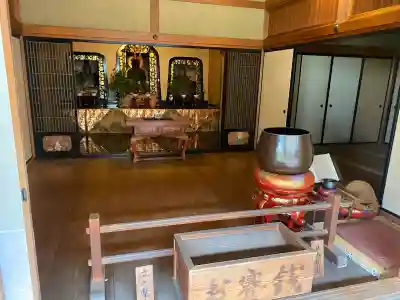 慈光院の{uncategorized: "未分類", other: "その他", undefined: "問題あり", building: "その他建物", grave: "お墓", sacred_gate: "鳥居", guardian: "狛犬", statue: "像", buddha: "仏像", history: "歴史", nature: "自然", garden: "庭園", animal: "動物", pagoda: "塔", temizu: "手水舎", mountain_gate: "山門・神門", sanctuary: "本殿・本堂", subordinate: "末社・摂社", art: "芸術", scenery: "景色", jizo: "地蔵", ema: "絵馬", goshuin: "御朱印", omikuji: "おみくじ", items: "授与品その他", amulet: "お守り", goshuincho: "御朱印帳", eats: "食事", festival: "お祭り", votive_dance: "神楽", shichigosan: "七五三参", wedding: "結婚式", experience: "体験その他", initially: "初詣", around: "周辺", anti_infection: "感染症対策"}