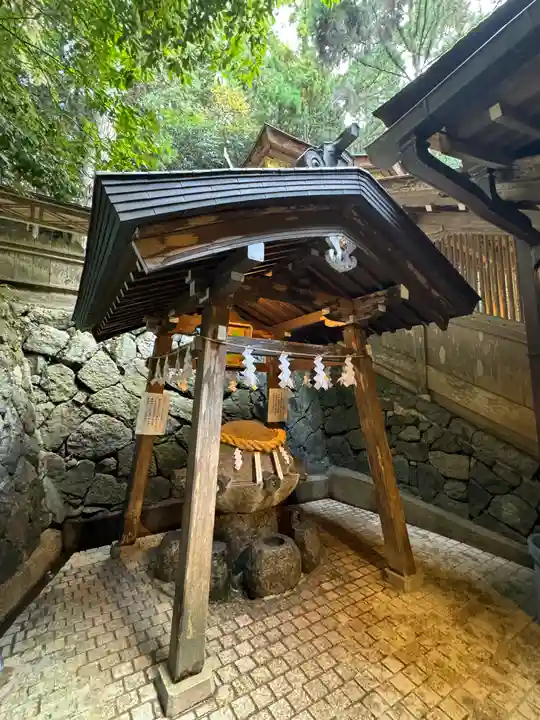 狭井坐大神荒魂神社(狭井神社)(奈良県)