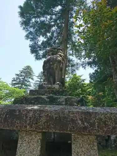 佐伎治神社の狛犬