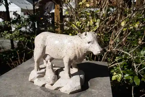 比々多神社の狛犬